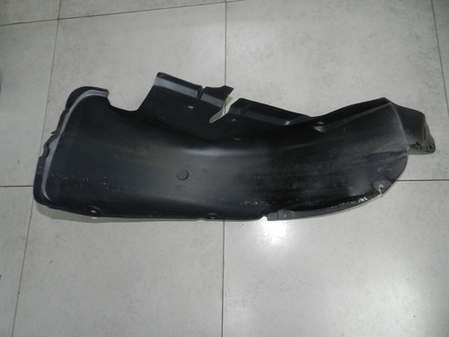 Para-barro Traseiro Direito Renault Megane Gt 06/13 Detalhe