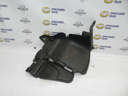 Defletor Para-barro Dianteiro Direito Sandero Logan 07/14