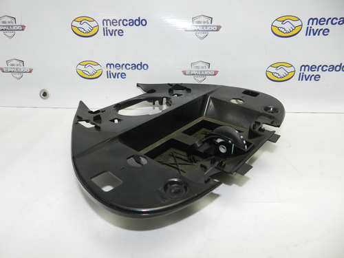 Grade Interna Ventilação Capa Painel C180k 01/07 Detalhe