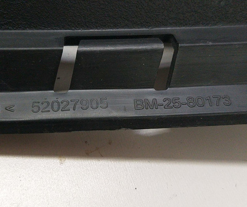 Grade Dianteira Superior Gm Cobalt 2010 A 2015 52027905