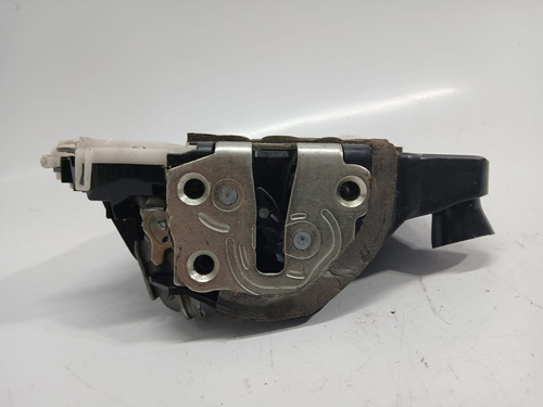 Fechadura Porta Dianteira Direita Toyota Prius 2012 A 2021