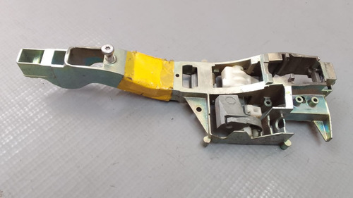Base Maçaneta Externa Dianteira Direita Peugeot 307   24016