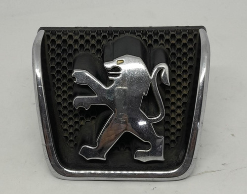Emblema Grade Dianteira Peugeot 307 2001 A 2006 9634014777