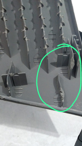 Acabamento Interior Caixa Fusível Gm Vectra 09/11 C/detalhe