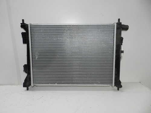 Radiador Água Com Ar Condicionado Hyundai Hb20 1.0 1.6 20/23