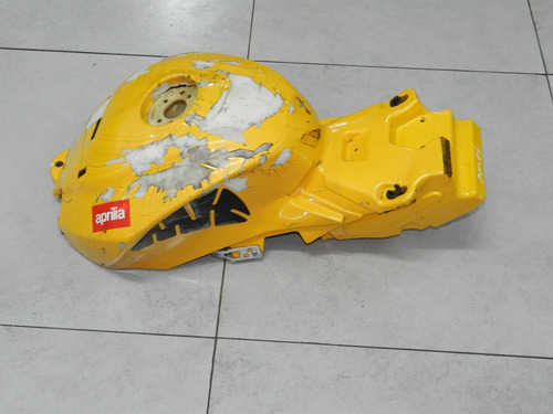 Tanque Combustível Aprilia Rsv4 2013 B045343 Com Avaria