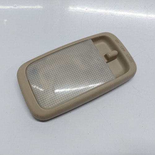Luz De Teto Cortesia Simples Hilux Sw4 Ano 2005 A 2012