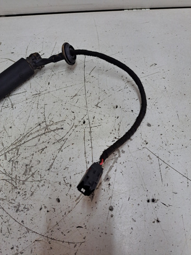 Amortecedor Elétrico Lado Esquerdo Tampa Volvo Xc60 2014