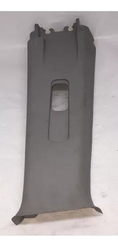 Acabamento Coluna Cinto Lado Direito Hyundai Tucson 07/16
