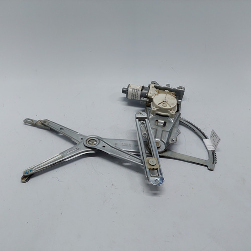 Maquina Vidro Dianteira Direita Gm Corsa Montana 2003 A 2010