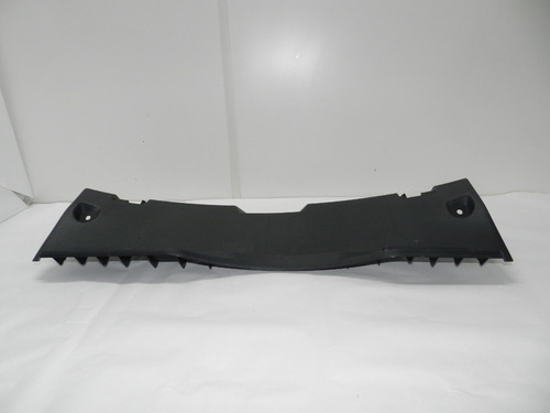 Acabamento Soleira Porta-malas Toyota Yaris 18/22 647160d260