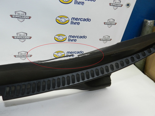 Grade Churrasqueira Para-brisa Gol Parati G3 G4 C Detalhe