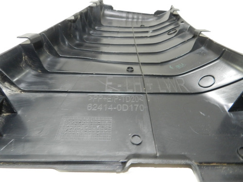 Acabamento Coluna Central Esquerda Toyota Etios 624140d170
