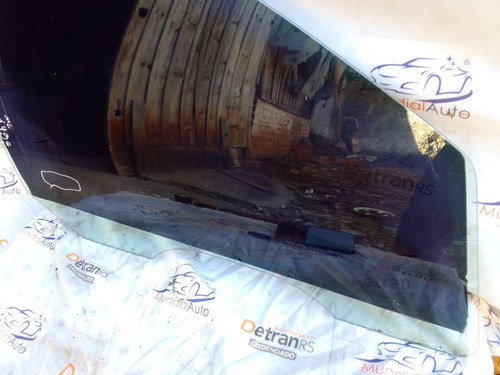Vidro Porta Dianteira Direita Ford Focus 01/..08  11496
