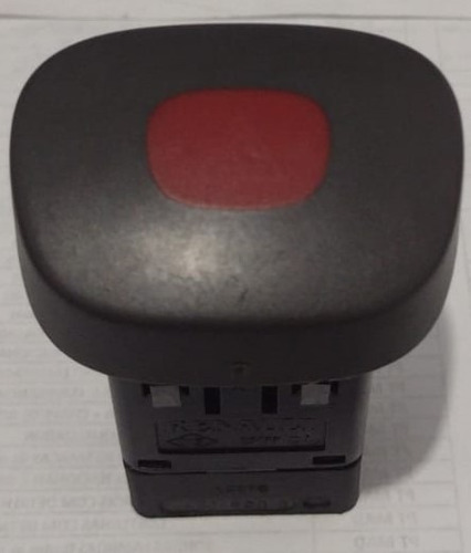 Botão Do Pisca Alerta Renault Clio 1999/2008 421820b