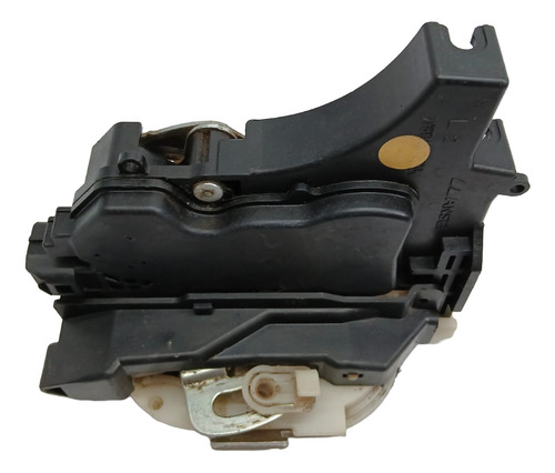 Fechadura Da Porta Traseira Esquerda Lancer Triton Outlander