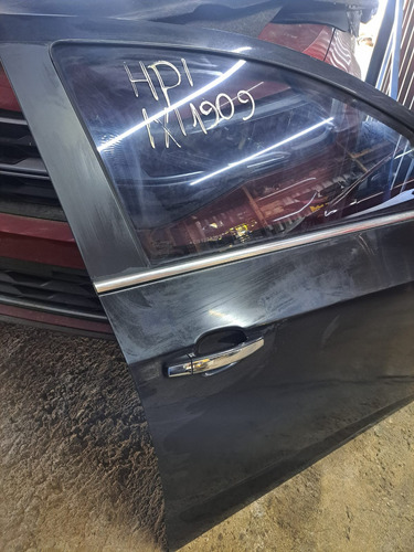 Porta Dianteira Direita Chevrolet Sonic 2012 2013 2014