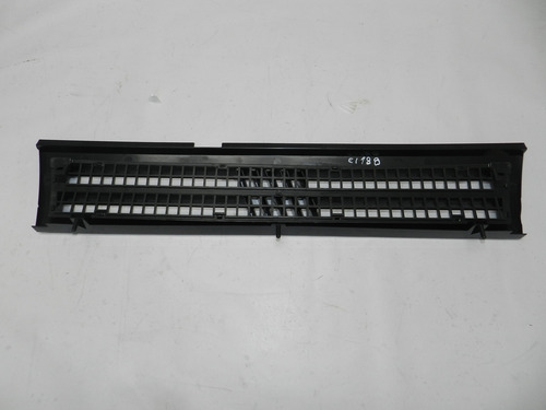 Grade Dianteira Paralela Fiat Uno 91/03 Acompanha Frisos