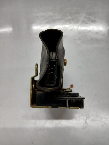 Fechadura Porta Dianteira Esquerda Renault Clio 1996 A 2002