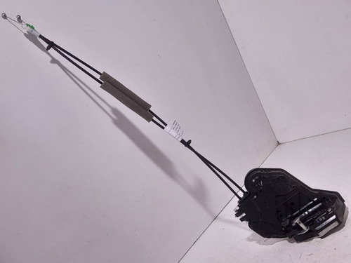 Fechadura Porta Traseira Esquerda Yaris 2019 2020