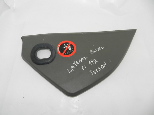 Moldura Tampa Lateral Direito Painel Hyundai Tucson 05/15 