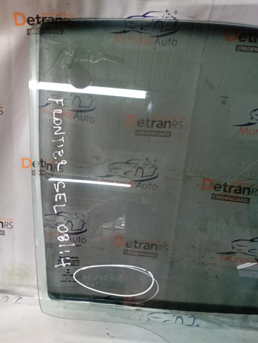 Vidro Da Porta Dianteira Direita Frontier 2008 / 2016 26000