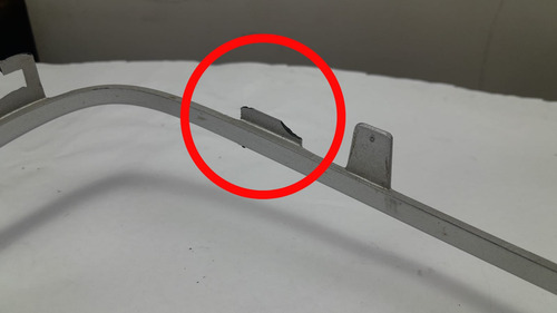 Friso Inferior Cromado Grade Dianteira Citroen 13/20 Detalhe