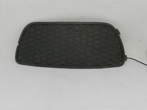 Grade Parachoque Dianteiro Direito Fiat Palio 2004 A 2017