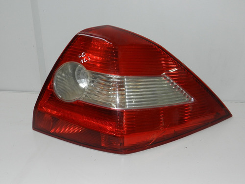 Lanterna Traseira Esquerda Renault Megane 07/09 C/ Detalhe