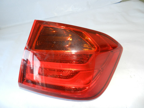 Lanterna Canto Direito Bmw 320i 2013 A 2015