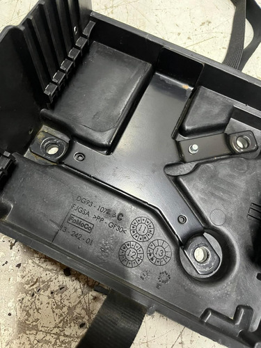 Suporte Bateria Ford Fusion 2013 À 2019
