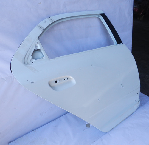 Porta Traseira Direita Cobalt 12/20 Detalhes Leia Descrição