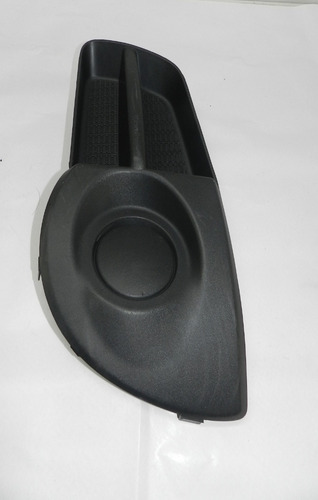 Moldura Grade Farol Milha Lado Esquerdo Gm Montana 16/22