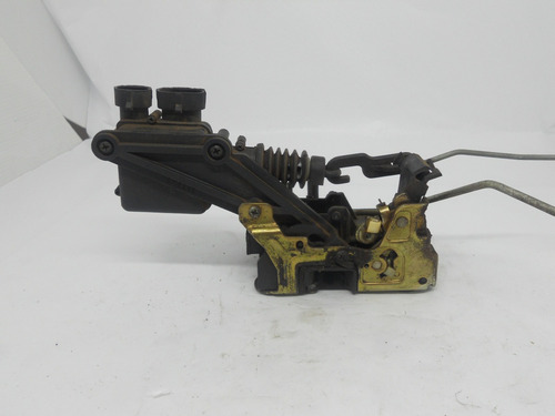 Fechadura Porta Dianteira Direita Renault Clio 2003 A 2006