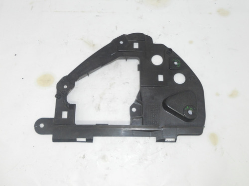 Suporte Caixa Fusível Audi A3 1999 A 2005 Com Avaria