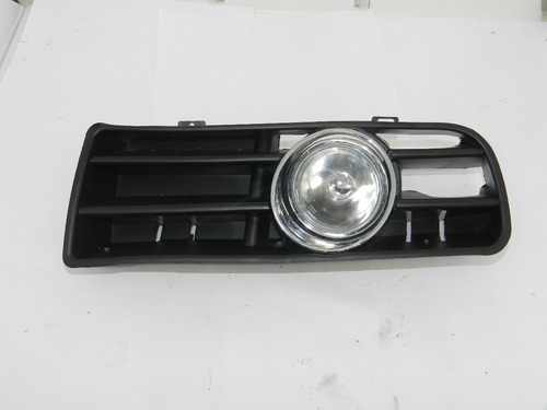 Grade Moldura Farol Milha Esquerdo Motorista Vw Golf 2.0 02
