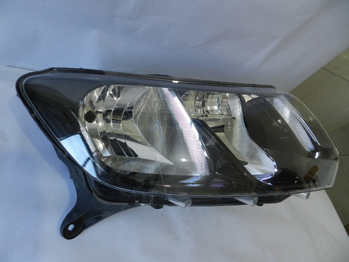 Farol Direito Máscara Negra Sandero Logan 14/18 Com Detalhe