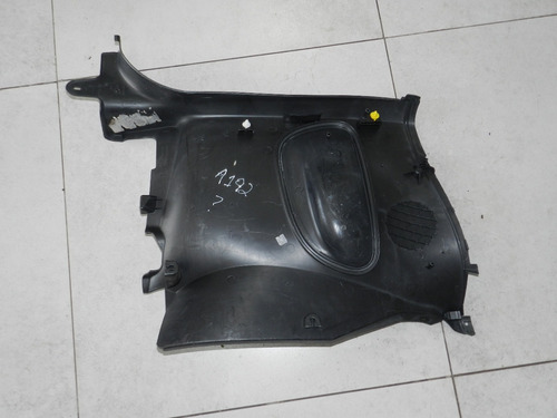Acabamento Interno Tras Esquerdo Peugeot 206 Cc 9641506377