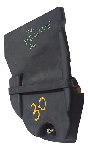 Moldura Interna Tampa Traseira Porta Malas Megane 98 A 05