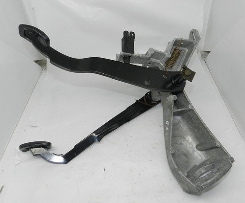 Pedaleira Pedal Freio Embreagem C/ Sensor Vw Santana 95/06 