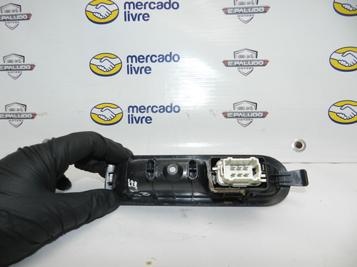 Botão Vidro Traseiro Esquerdo Megane Grand Tour Dyn 07/13