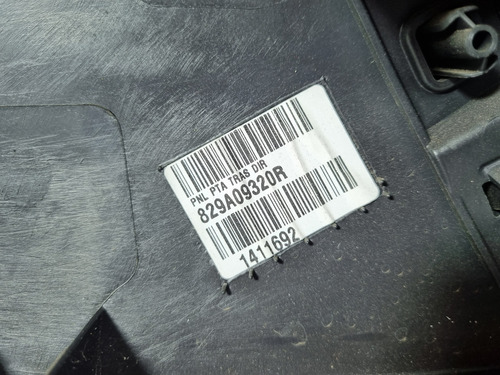 Forro De Porta Traz. L.d Renault Sandero Logan 2015 A 2021