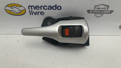 Maçaneta Interna Dianteira Esquerda Toyota Corolla 09/15