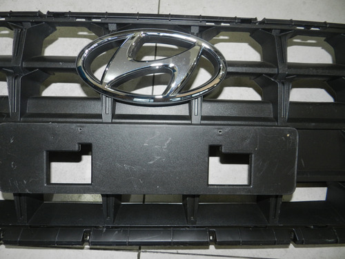 Grade Dianteira Superior Sem Friso Hyundai Hb20 2020 A 2022