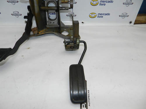 Pedaleira Embreagem Acelerador Parati G3 Com Detalhe