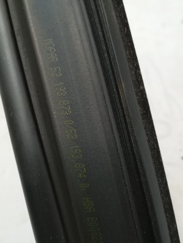 Guarnicao Canaleta Porta Tras Direita Fiat Toro   26094