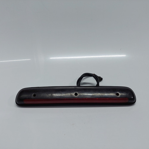 Luz De Freio Break Ligth Chevrolet Montana Ano 2005 A 2010