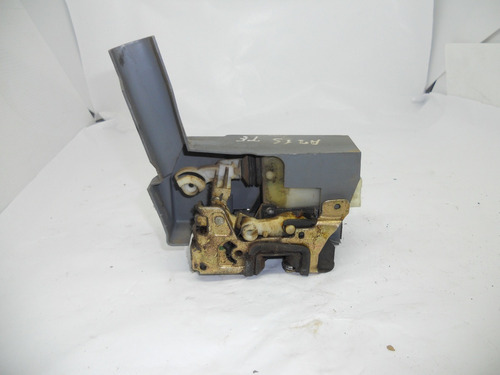Fechadura Porta Traseira Esquerda Renault Scenic 2.0 16v 07
