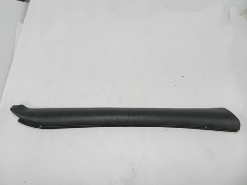 Moldura Coluna Porta Traseira Direita Gm Blazer S10 95/00 