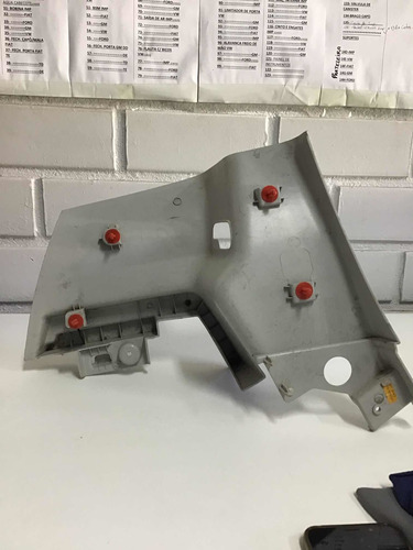 Moldura Coluna Td Fiat Mobi 2020 19032 *
